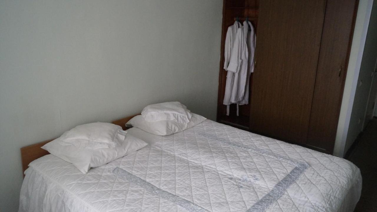 Sanatoriy-Hotel Feofaniya Kiev Luaran gambar