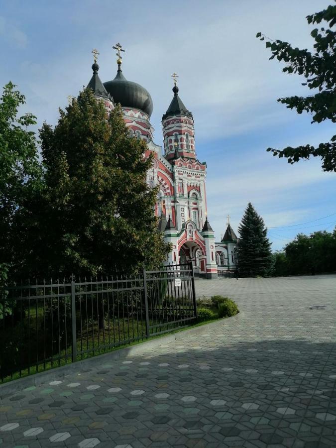 Sanatoriy-Hotel Feofaniya Kiev Luaran gambar